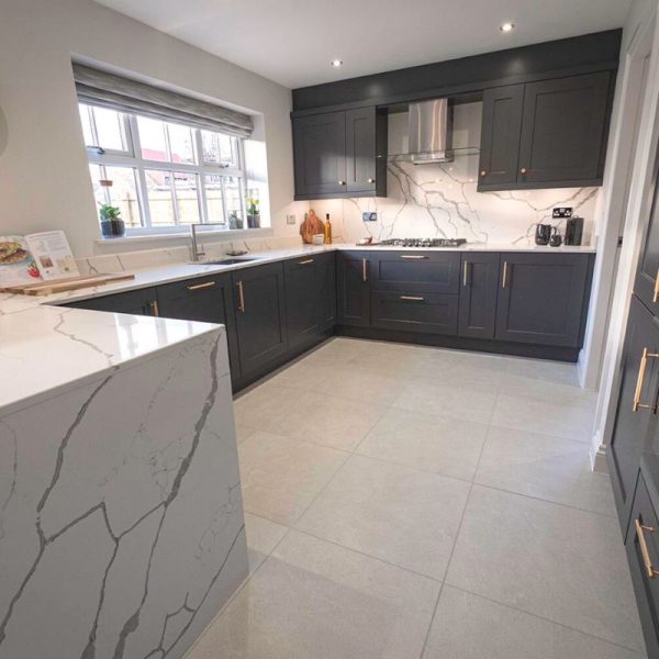 Stoneline Light Grey Floor Tile 600mm x 600mm